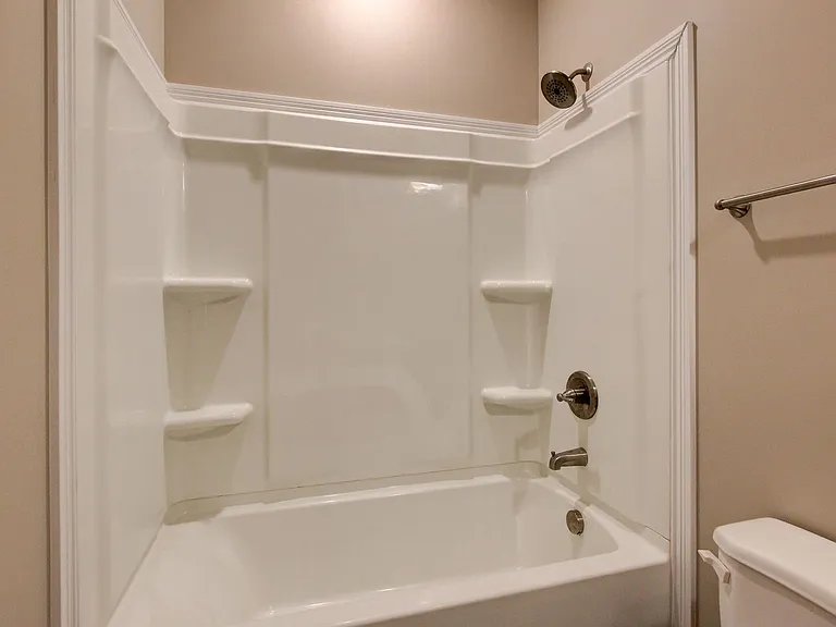 1121 Cardinal Creek Dr — Photo 30