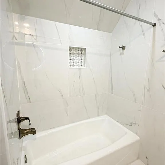 530 Rippling Water Ln — Photo 28