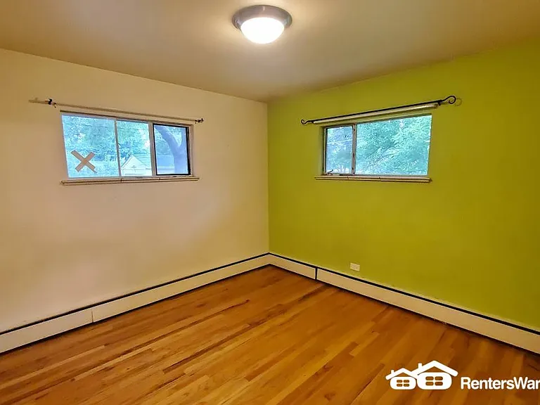 2225 S Cherry St — Photo 1