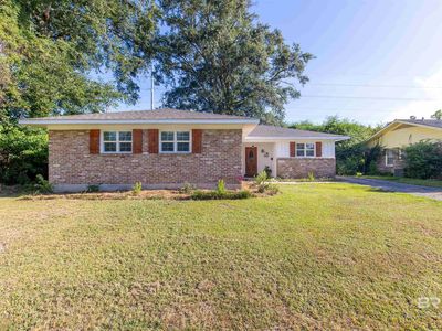 2760 N Barksdale Dr, Mobile, AL, 36606