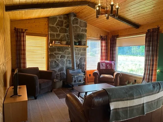2 bed, 1064 sqft, $1,350 — Photo 3
