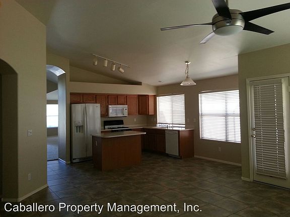 2nd image of 1057 W Jeanine Dr