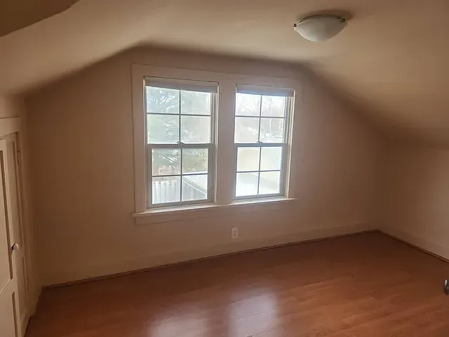 2632 Pear St — Photo 3