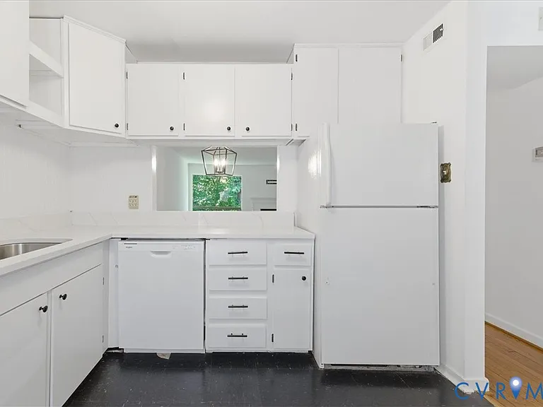 10280 Iron Mill Rd — Photo 11