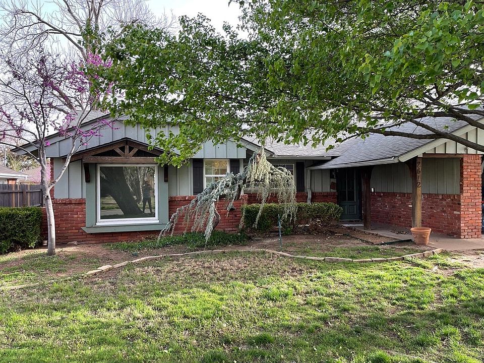 1st image of 2612 Carlton Way