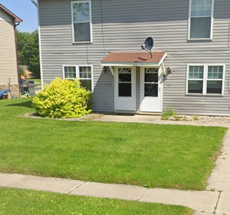 1st image of 2011 Yorktowne Dr #2011