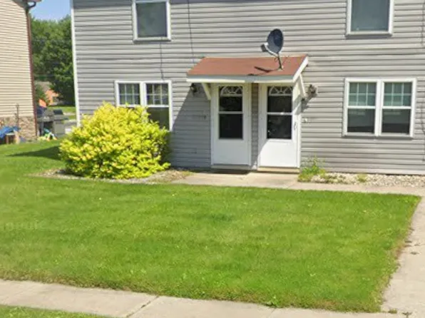 2011 Yorktowne Dr #2011, Valparaiso, IN 46383