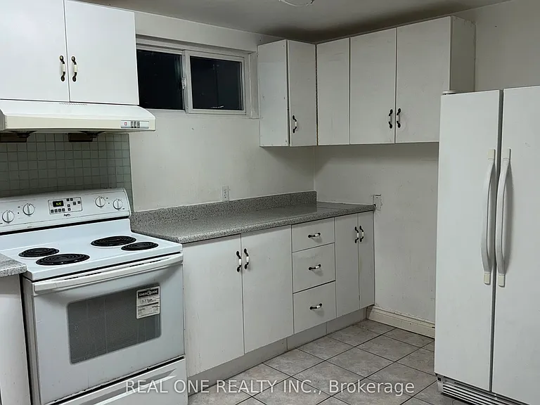 3622 Molly Ave — Photo 5