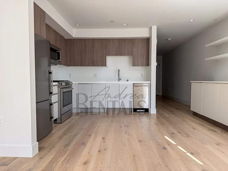 2747 San Pablo Ave #216 — Photo 4
