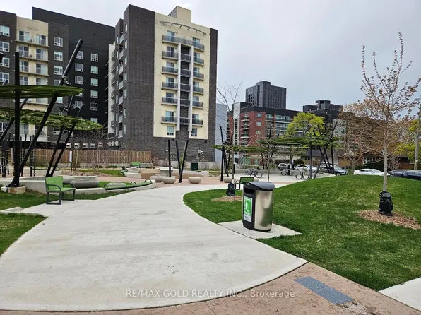 280 Lester St, Waterloo, ON