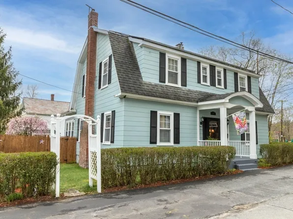 65 Overland St, Fitchburg, MA 01420