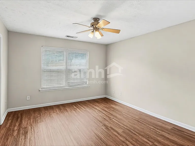 1244 W Oaks Way — Photo 9