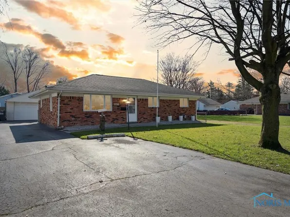 5558 Armada Dr, Toledo, OH 43623