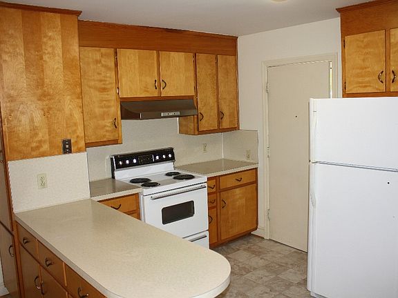 4th image of 711 Prospect Hill Dr