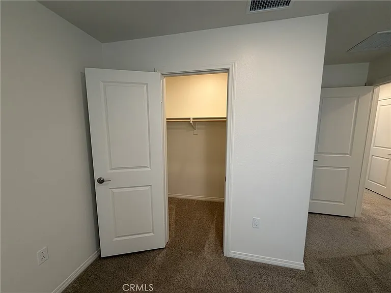 9707 Babaco St — Photo 31