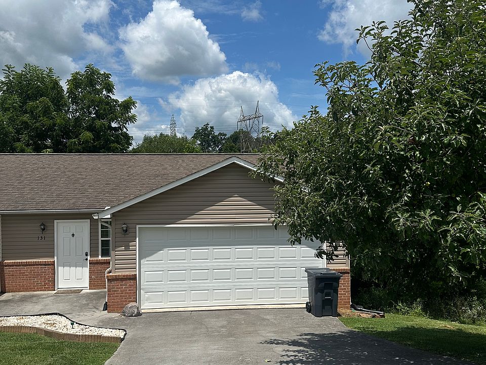 1st image of 131 Lucy Ln
