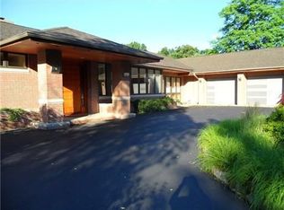 335 Meadow Creek Dr, Ann Arbor, MI