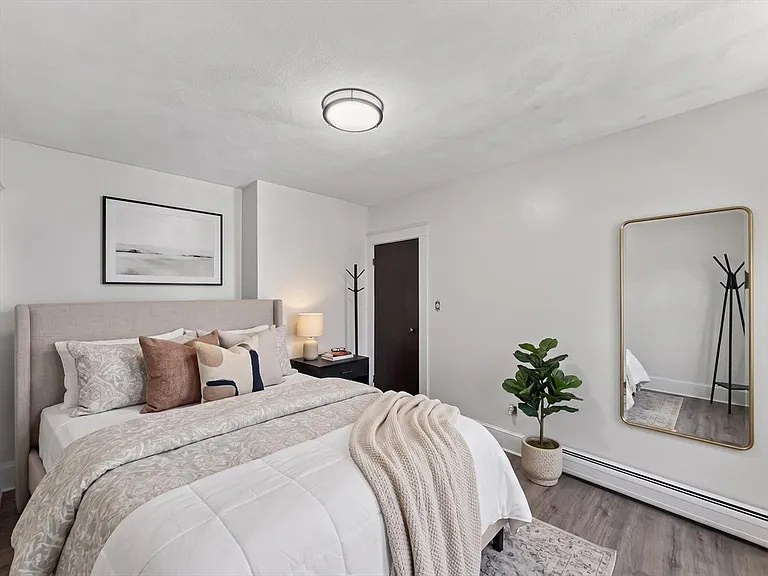20-22 Euclid Ave #20 — Photo 5