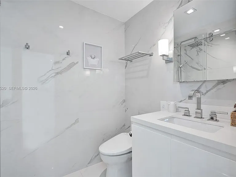 800 Claughton Island Dr #3101 — Photo 60