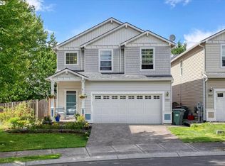 5050 NE Schoeler Cir, Hillsboro, OR