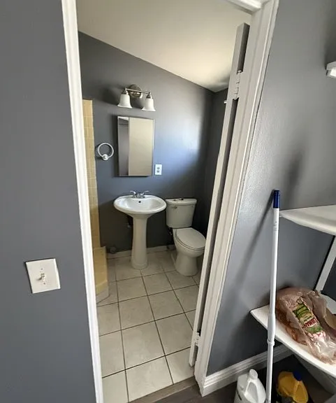 520 S Lexington Pl — Photo 5