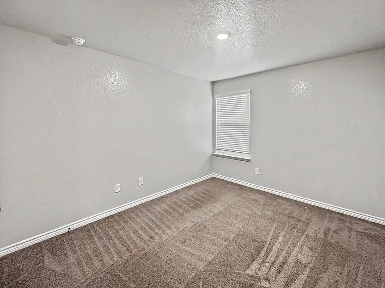 604 Double Vision Rd — Photo 22