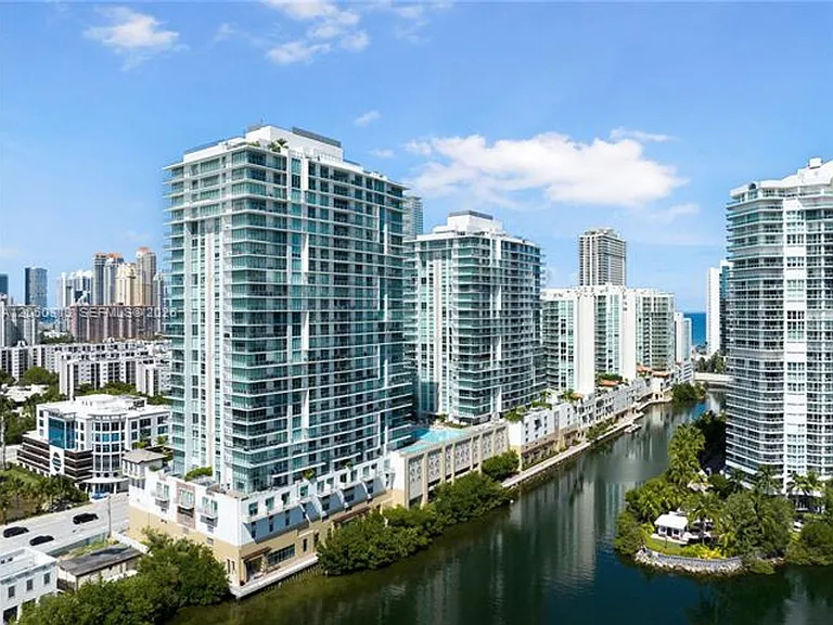 330 Sunny Isles Blvd #CU-5-1404 — Photo 6
