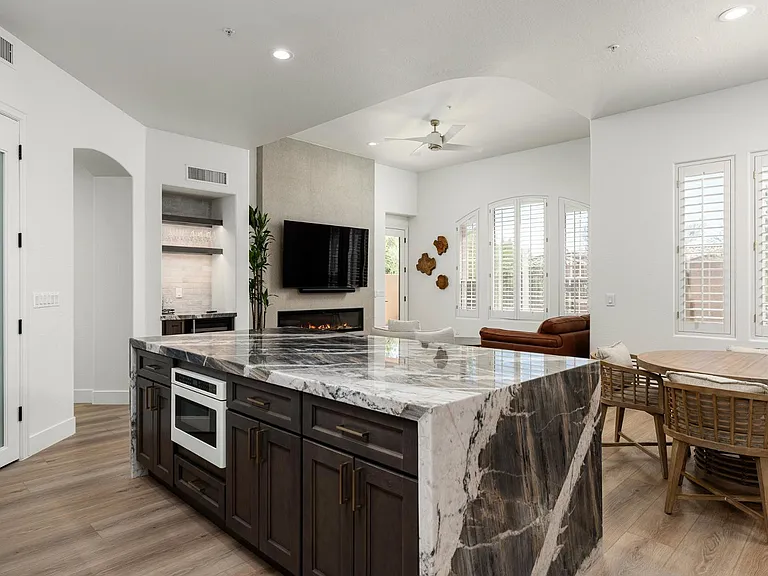 8905 E Mountain Spring Rd #37 — Photo 11