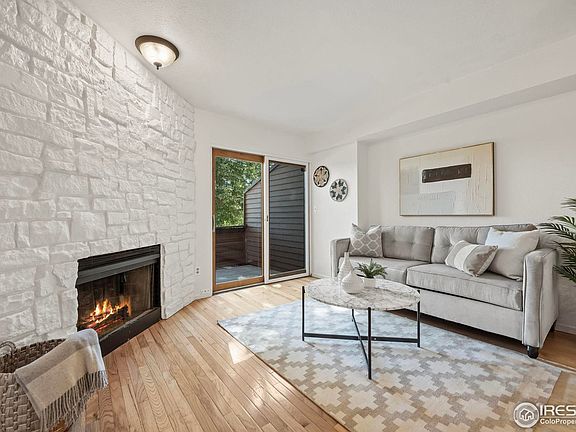 2nd image of 728 Julian Cir