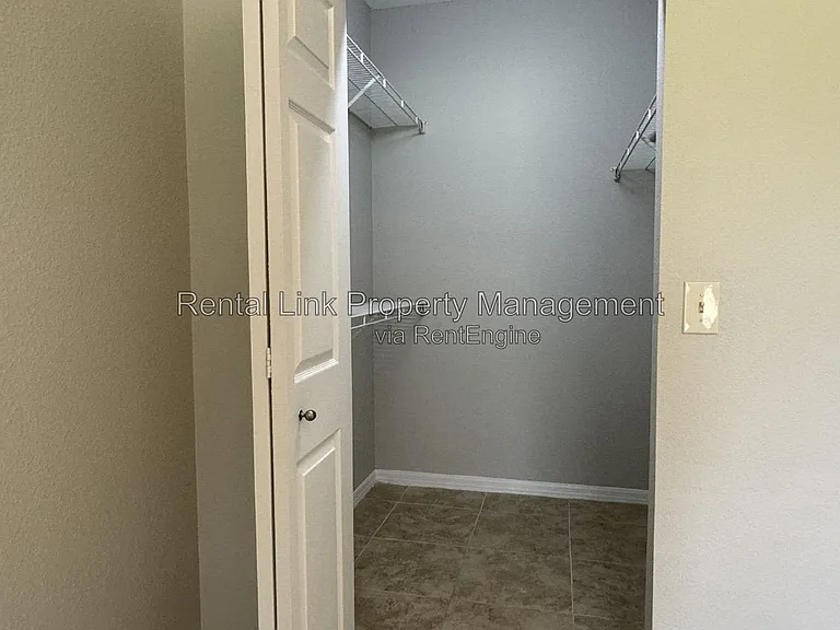 11530 Villa Grand #1121 — Photo 29