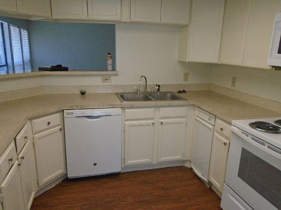5th image of 5032 Winder Ct