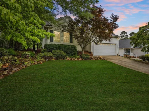 1226 Beringer Forest Ct, Wake Forest, NC 27587