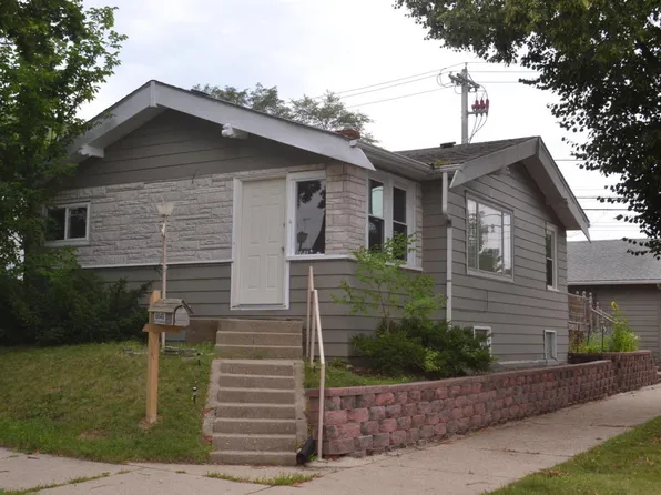 6649 W Stevenson St, Milwaukee, WI 53213
