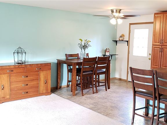 4th image of 13223 Prairie Cir E