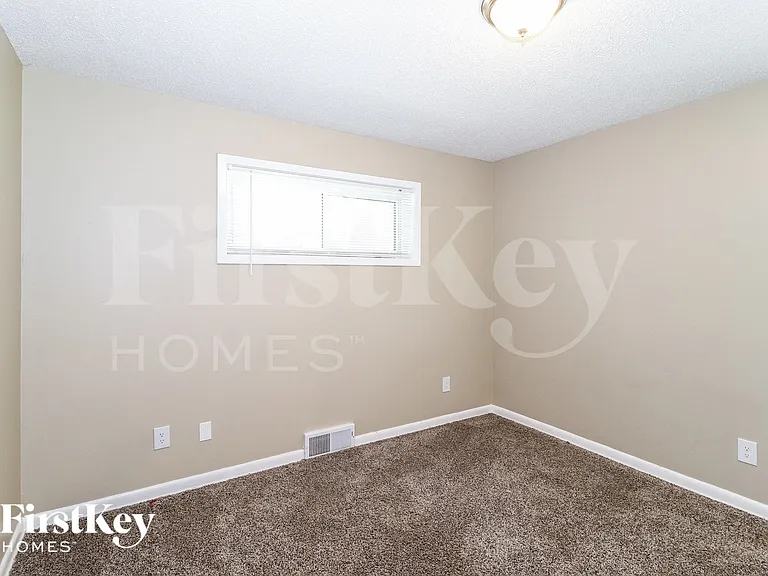 3500 Marietta Blvd — Photo 11