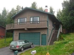 9430 Dundee Cir, Anchorage, AK 99502