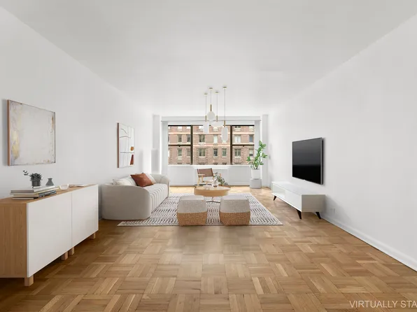 77 West 55th Street image 1 of 9