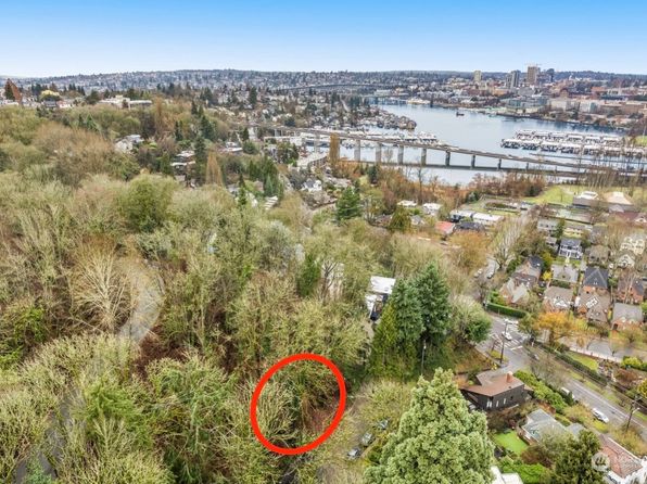 2211 16th Avenue E, Seattle, WA 98112
