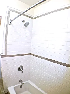 Rented by Newcastle Realty Services | media 6