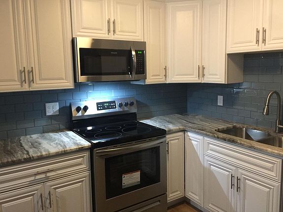 4th image of 5622 Malt Dr APT 3