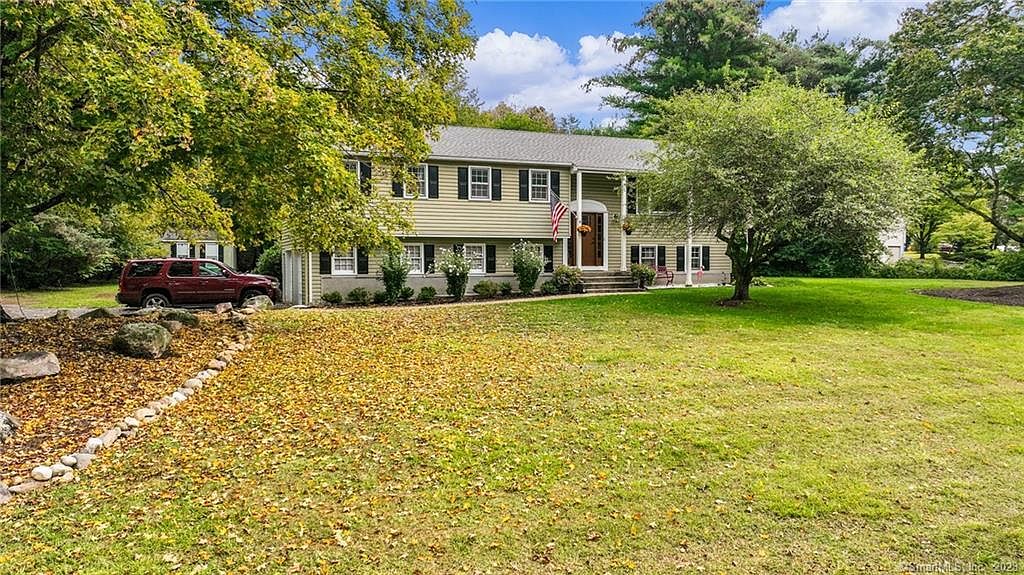 4 Banbury Rd, West Simsbury, CT 06092 Zillow