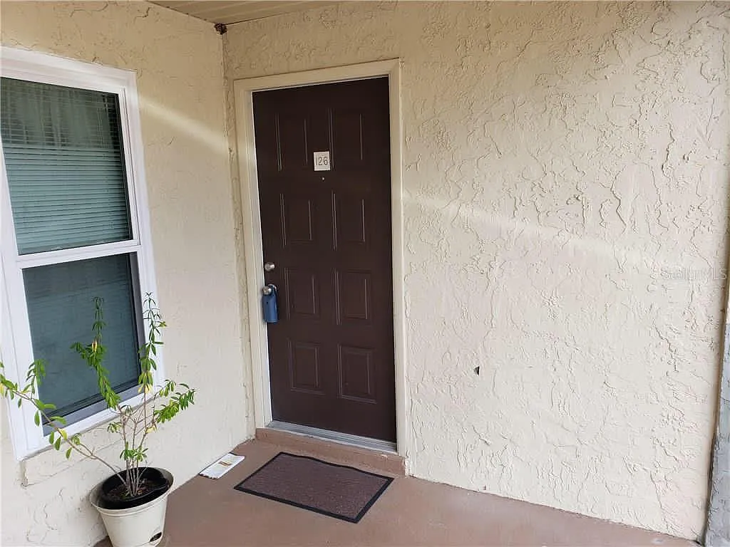 1 bed, 742 sqft, $1,250 — Photo 2