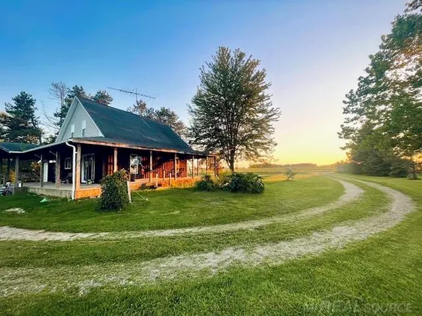 1785 Elmer Rd, Sandusky, MI 48471