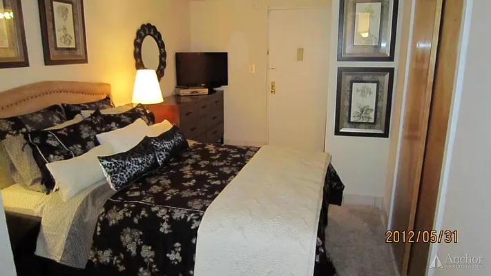 Rented by Anchor Associates | media 37