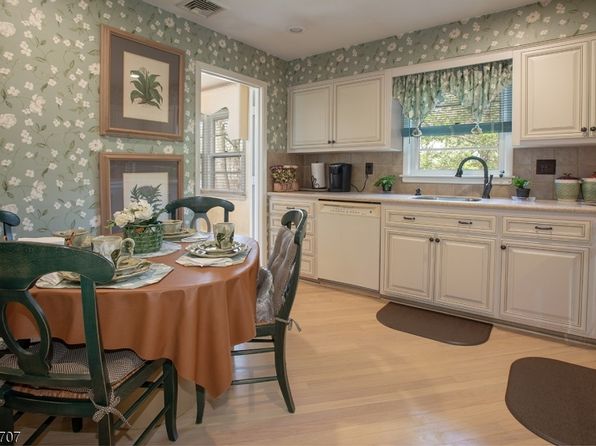 109 Conklin Ave, Hopatcong Boro, NJ 07874
