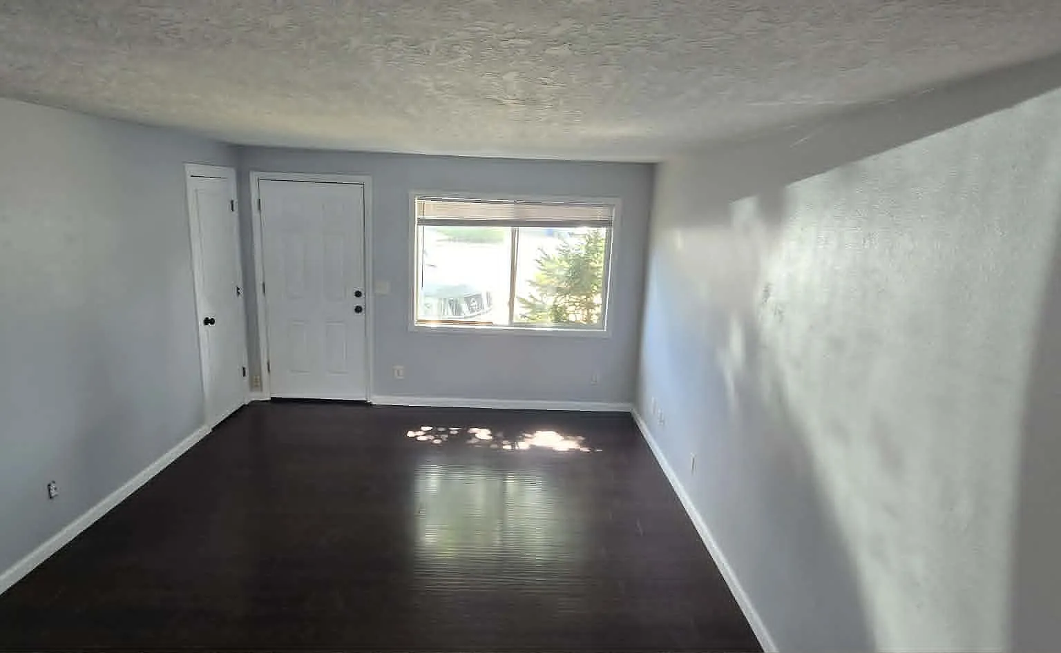 1 bed, 650 sqft, $1,150 — Photo 1
