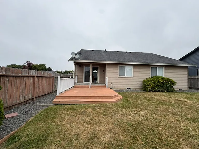 1200 Winchester Ave — Photo 18