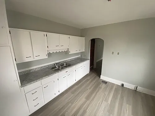 28 Missouri Ave Photo 1