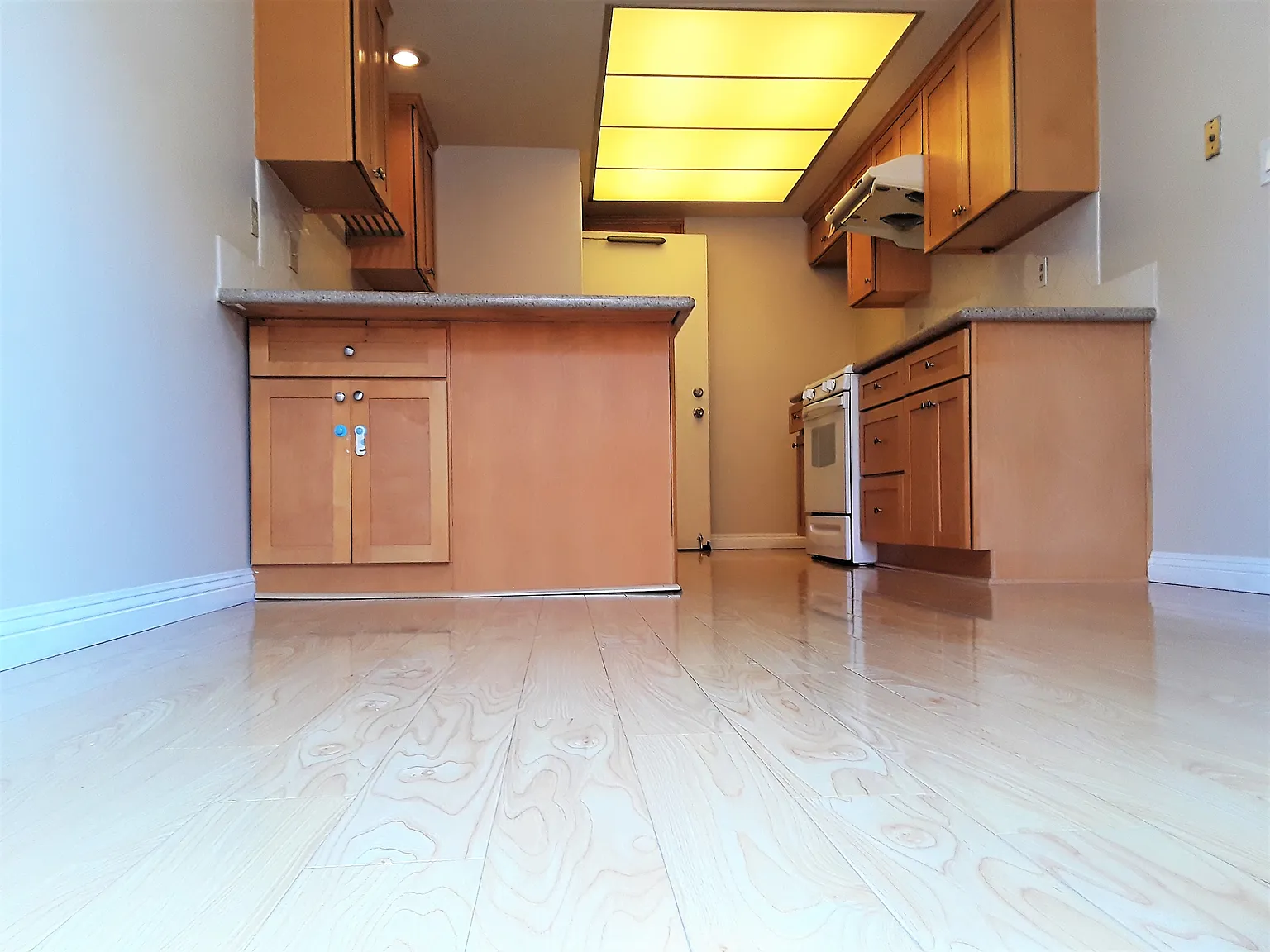 4 bed, 1514 sqft, $3,185 — Photo 1