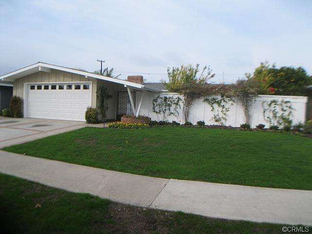 1st image of 290 Princeton Dr
